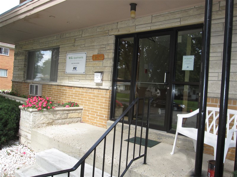 W.G. Apartments