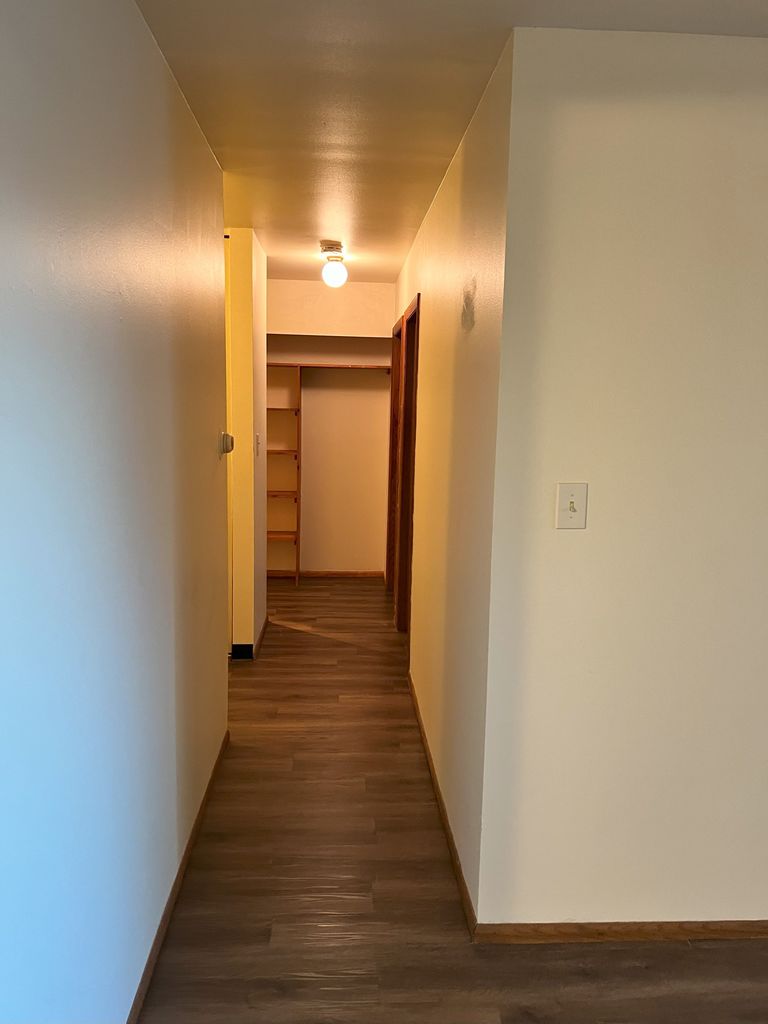 Mead Ave Apartments
